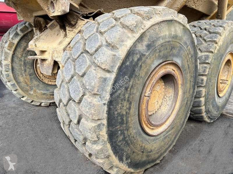عربة قلابة Bell M 6X6