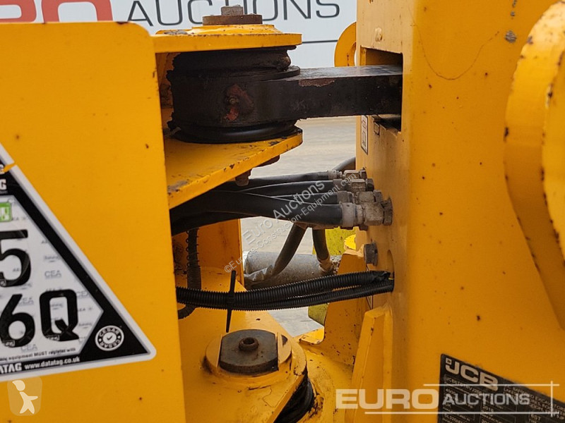 Basculantă JCB 6TST