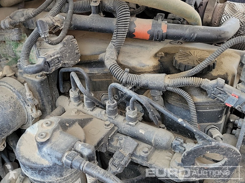 Basculantă Hydrema 912F