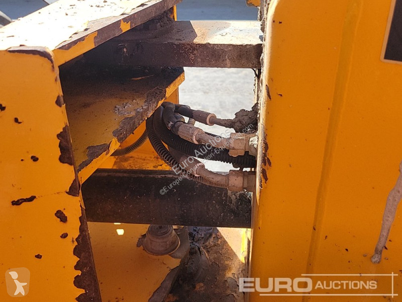 Basculantă Thwaites 6 Ton Swivel Skip
