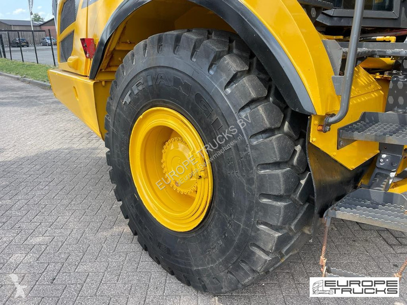 Højsidet godsvogn Volvo 6x6 - Good Tyres