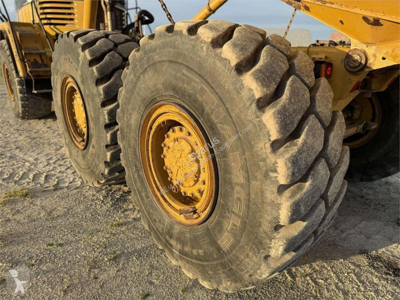 عربة قلابة Caterpillar 730