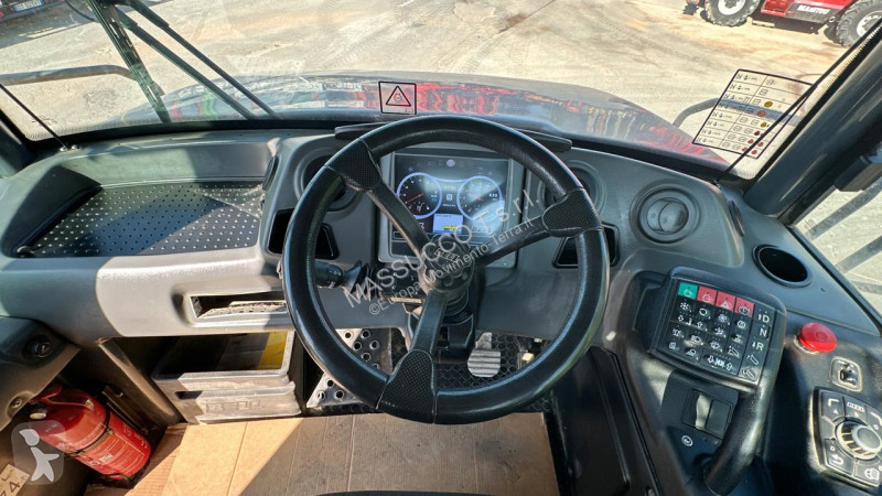 عربة قلابة Bell B20E 6X6