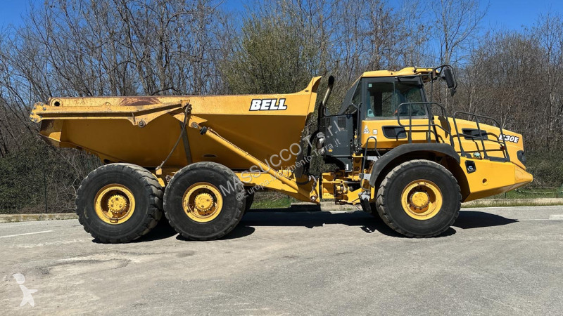 عربة قلابة Bell B30E 6x6