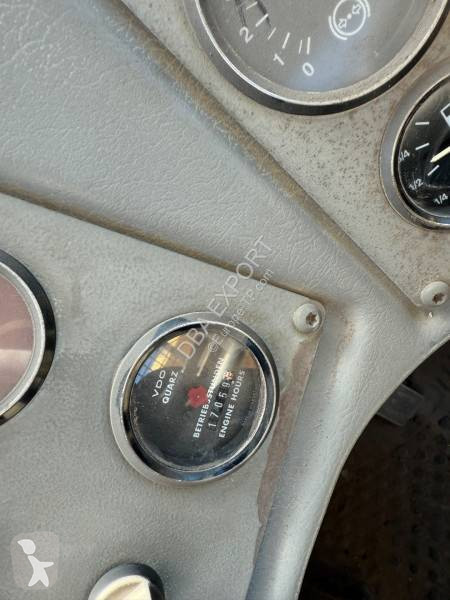 Карьерный самосвал Volvo