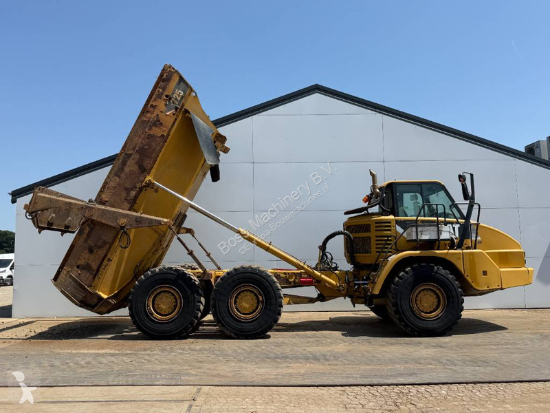 Sklápač Caterpillar - Automatic Greasing / Airco