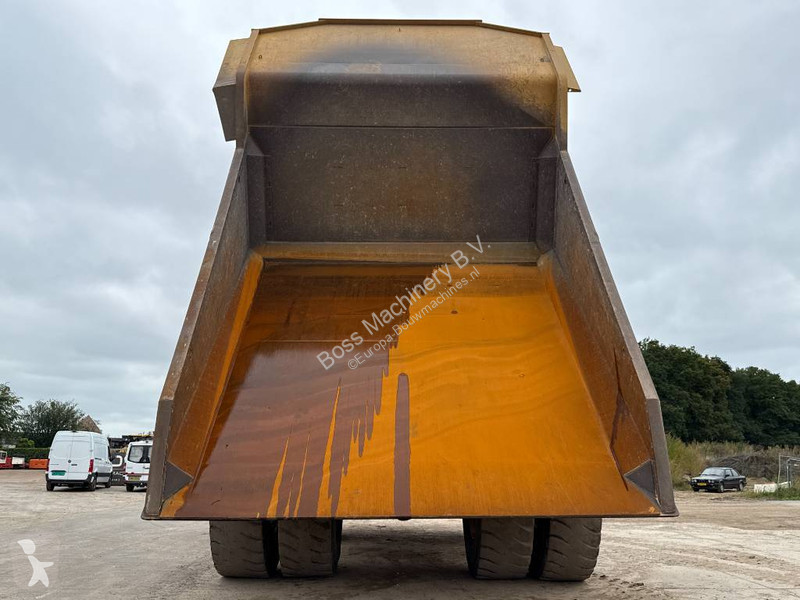 عربة قلابة Caterpillar 777G - German Machine /...