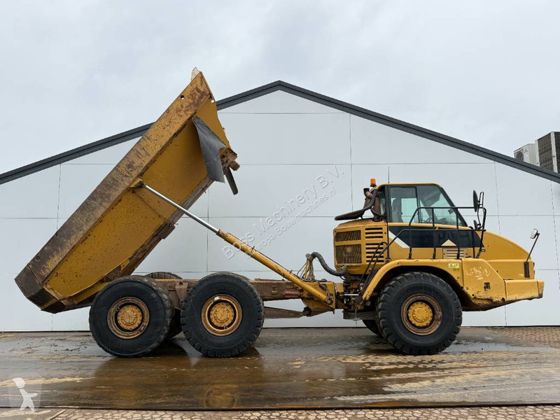 عربة قلابة Caterpillar - Body Heating / Backup...