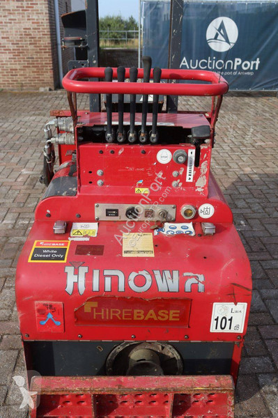 عربة قلابة Hinowa HS1100/F