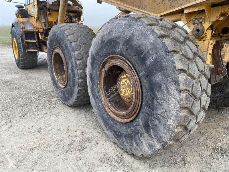 Basculantă Volvo Nr.8
