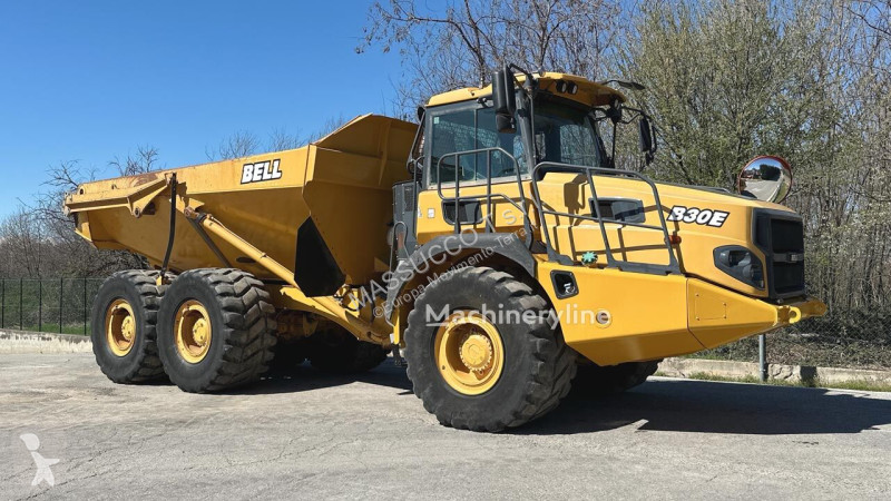 عربة قلابة Bell B30E