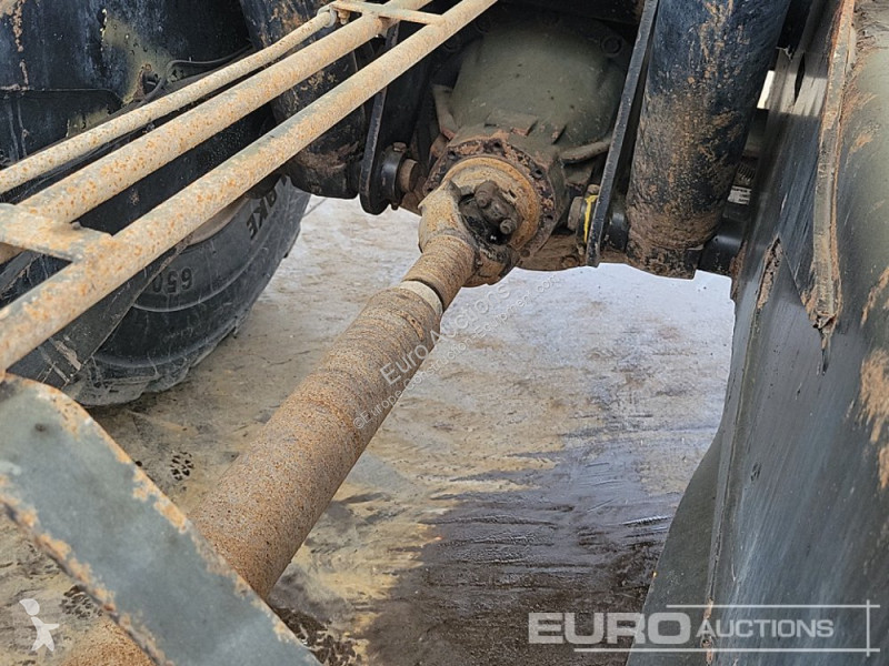 عربة قلابة JCB 718