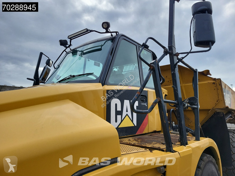 Dumper Caterpillar