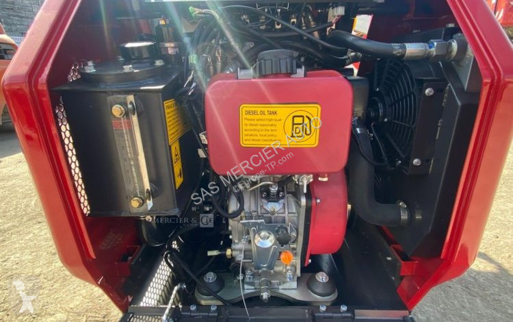 Basculantă  mini dumper / chargeuse sur...