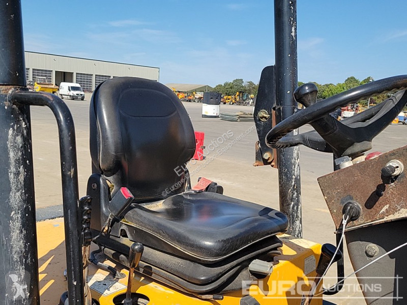 عربة قلابة JCB 3TSTM