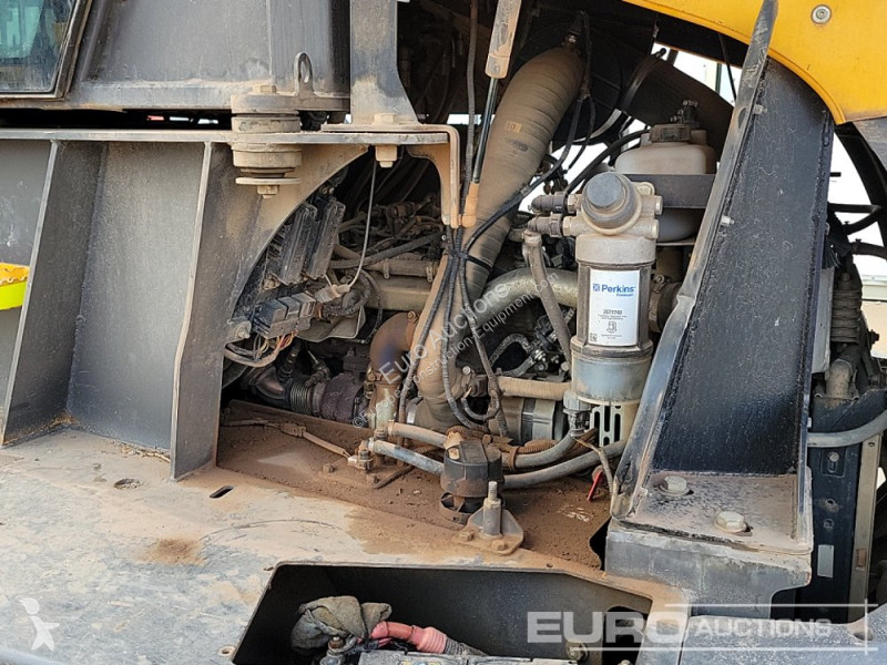 Basculantă Mecalac 9MDX