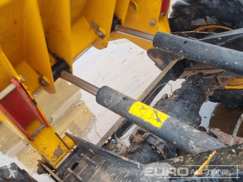 Sklápěčka JCB 6TFT