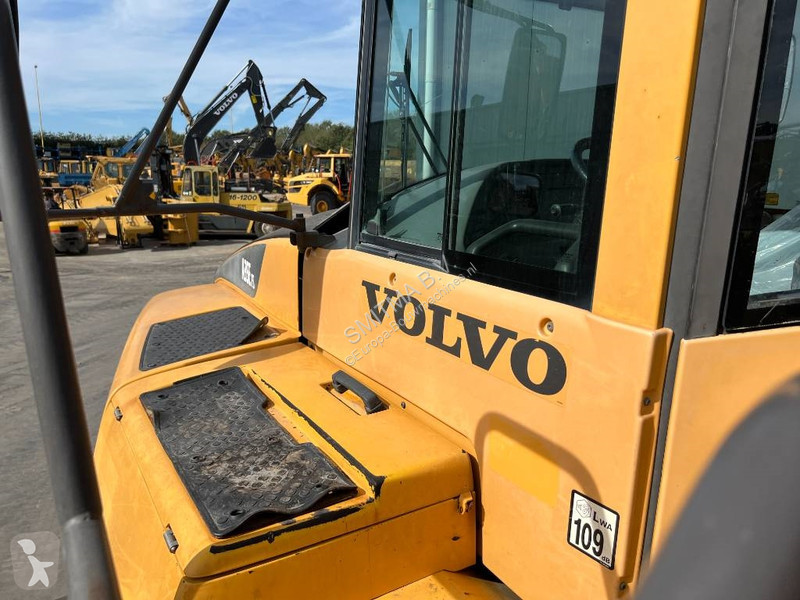عربة قلابة Volvo A35E FS