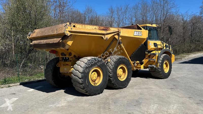 عربة قلابة Bell B30E 6x6