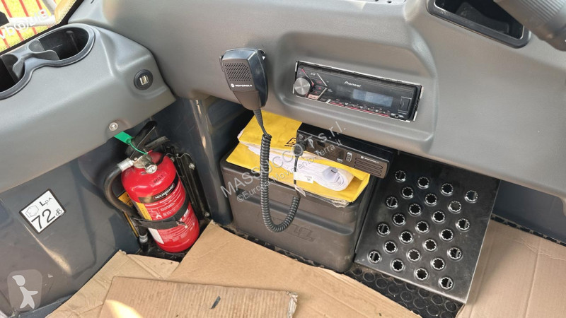Sklápač Bell E 6x6