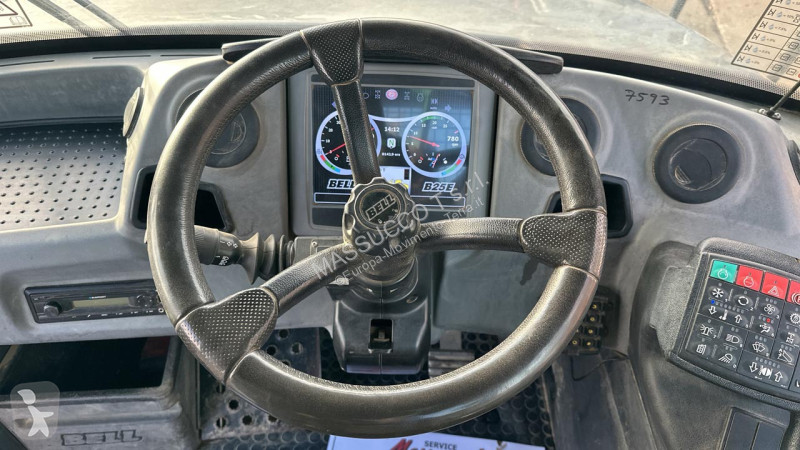 عربة قلابة Bell B25E 6x6