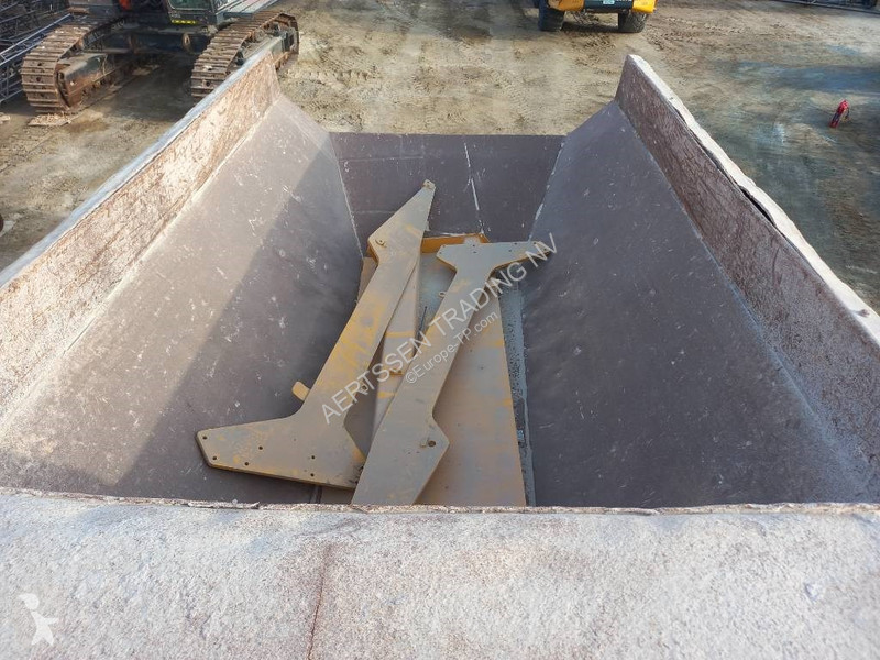Sklápač Komatsu R (4 pcs available for sale in...