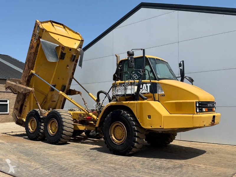 Sklápač Caterpillar - Automatic Greasing / Airco