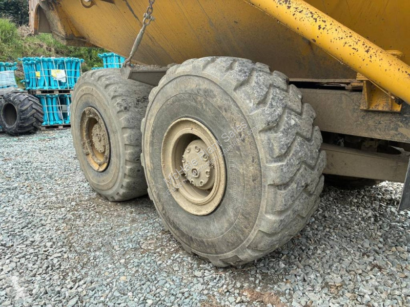 Sklápač Komatsu 3502