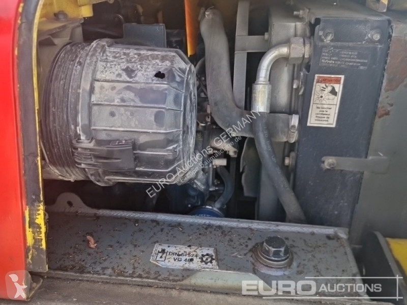 Sklápač Ausa D350 AHG