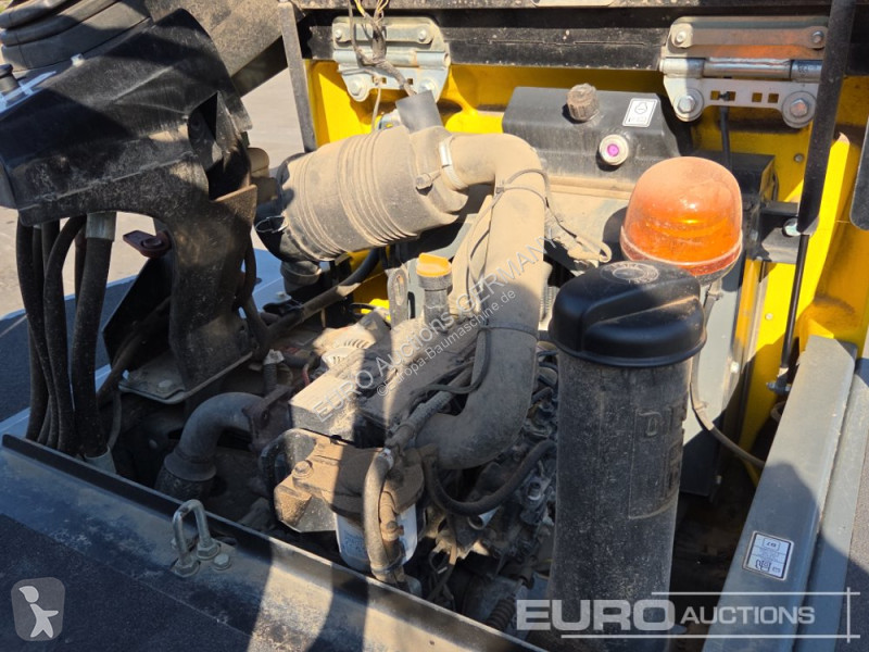 عربة قلابة Wacker Neuson DW30