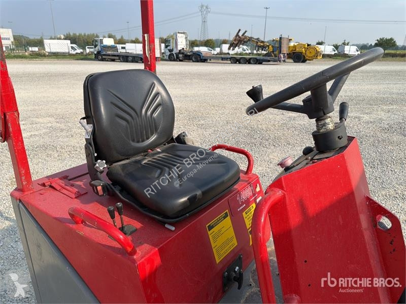 Самоскид Thwaites MACH201