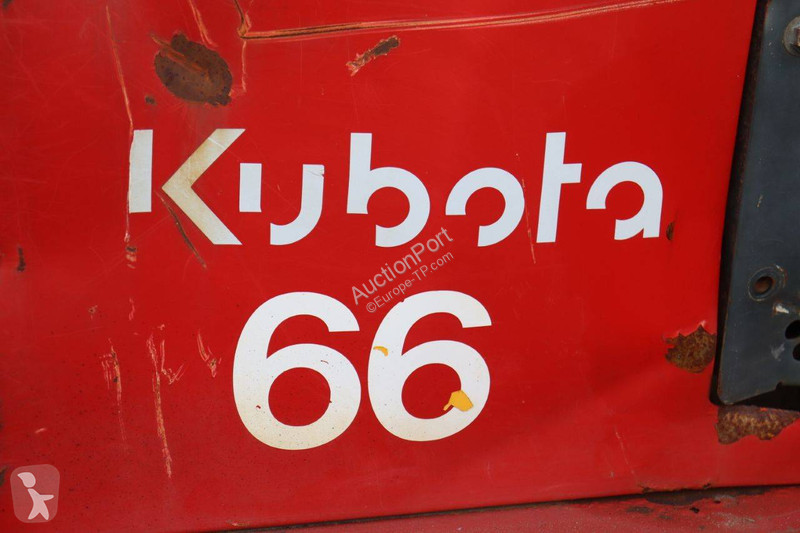عربة قلابة Kubota