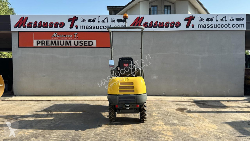 عربة قلابة Wacker Neuson 4X4