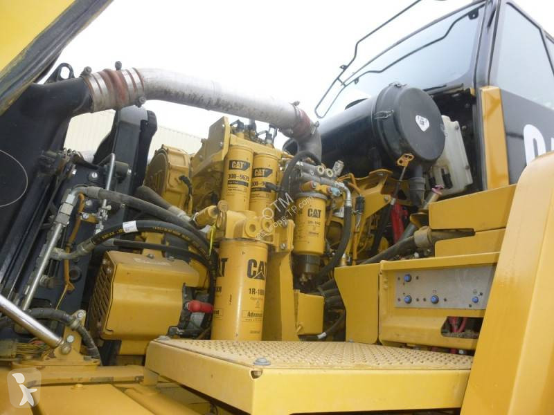 Tombereau Caterpillar 740B