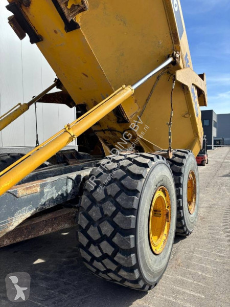 Tombereau Komatsu HM 300-3 TAILGATE