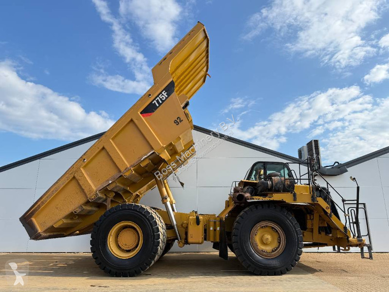 عربة قلابة Caterpillar - German Machine / Auto...