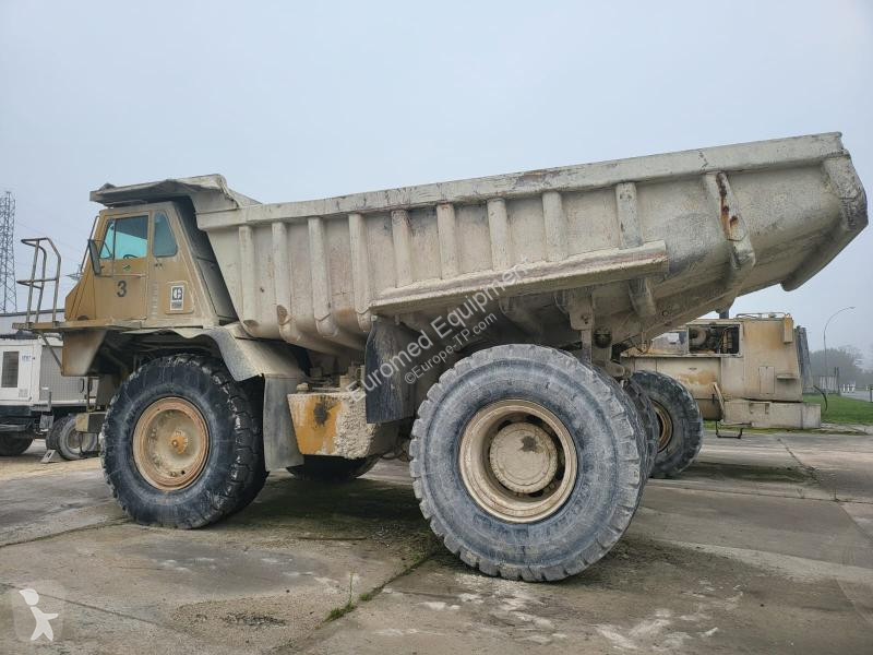 Dumper Caterpillar