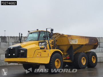 Basculantă articulat Caterpillar