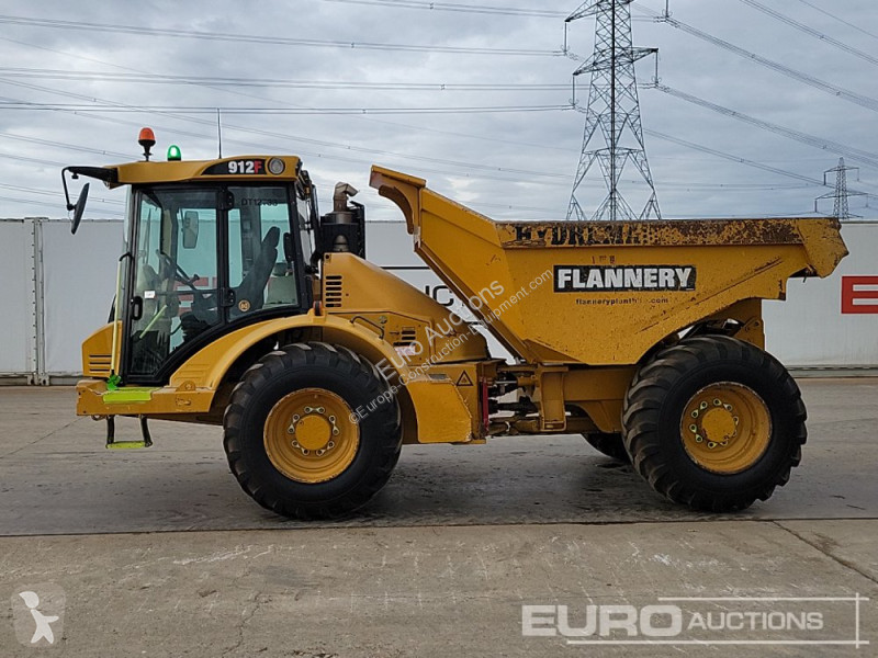 Basculantă Hydrema 912F