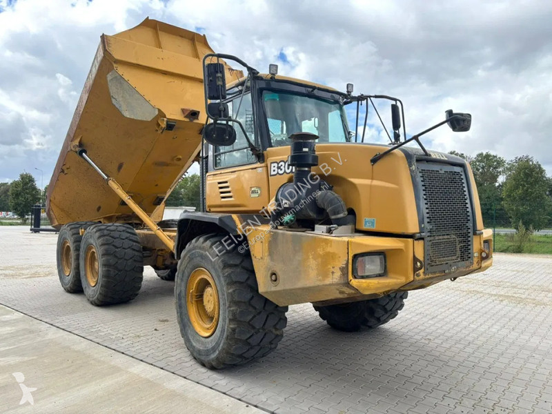 عربة قلابة Bell 6x6 Articulated dumptruck, 2012...