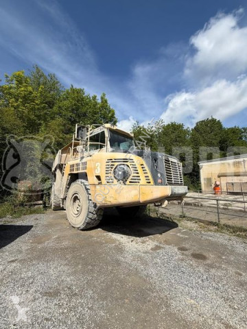 Tombereau articulé Komatsu
