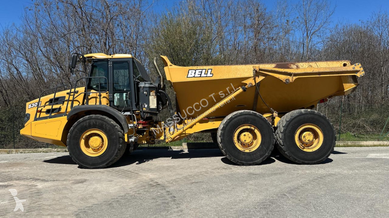 عربة قلابة Bell B30E 6x6