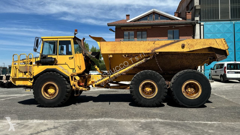 Dumper Volvo 6X6
