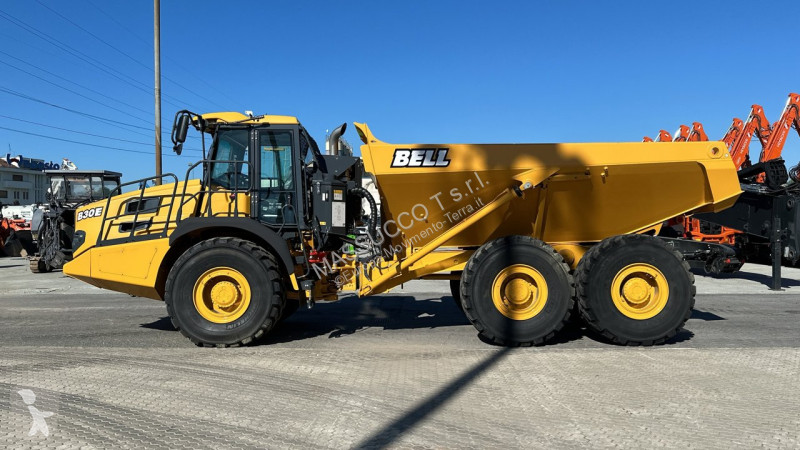 عربة قلابة Bell B30E 6X6