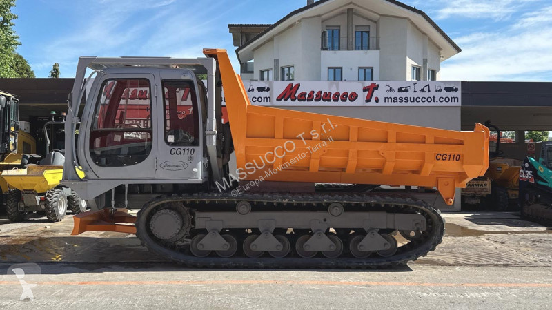 Sklápač Hitachi CG110