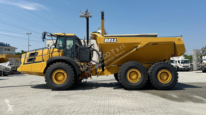 عربة قلابة Bell B50E 6x6