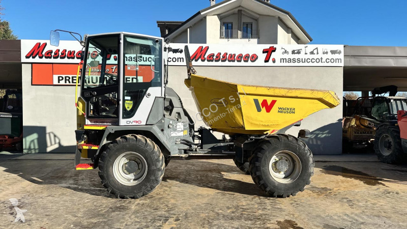 عربة قلابة Wacker Neuson DV90 4x4
