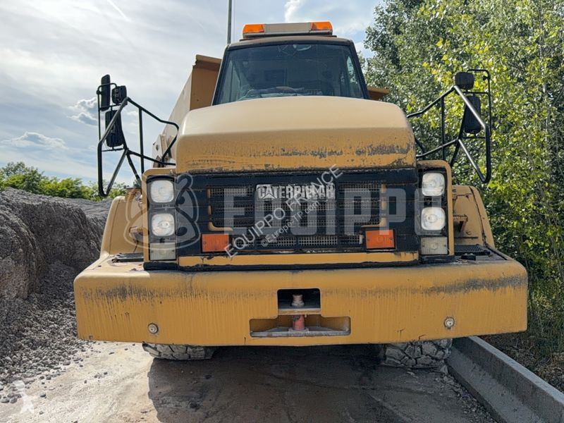 عربة قلابة Caterpillar 740