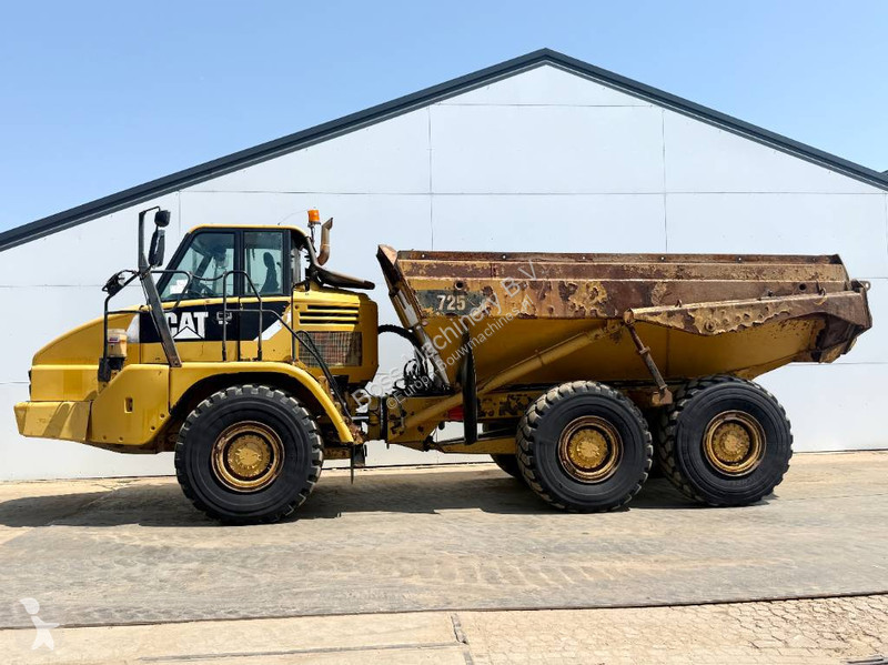 Sklápač Caterpillar - Automatic Greasing / Airco