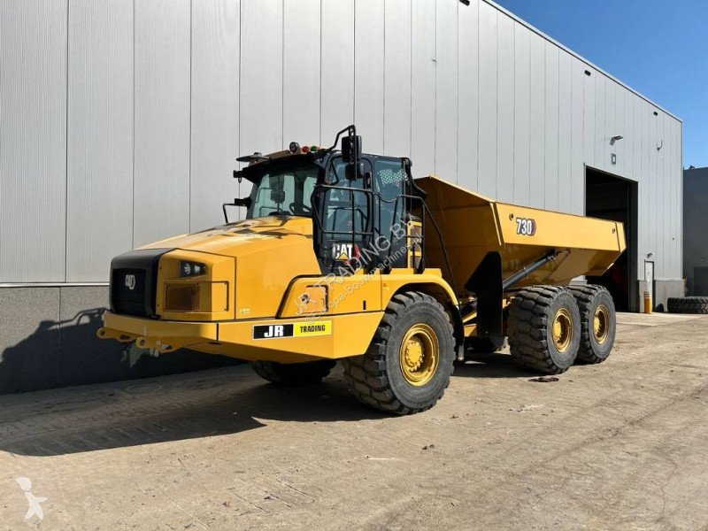 Tombereau Caterpillar 730